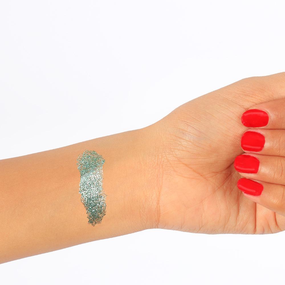 Swatch of Creamy Glitter 10-MINT GREEN